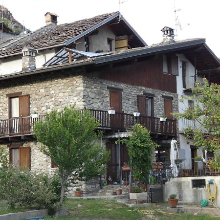 La Maisonnette De Larey Aosta Exterior foto